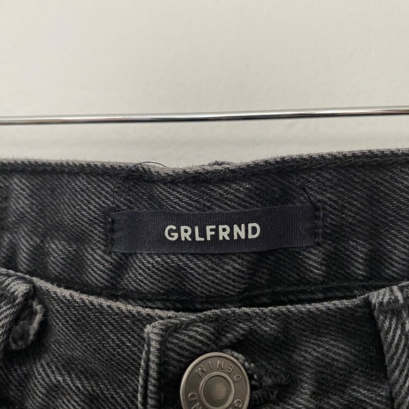 Grlfrnd Helena Straight Leg Black Raw Hem Jeans 25 - Picture 3 of 6